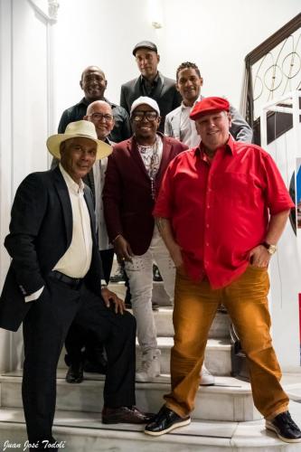 Polisònic Luís Frank y los Soneros de Verdad