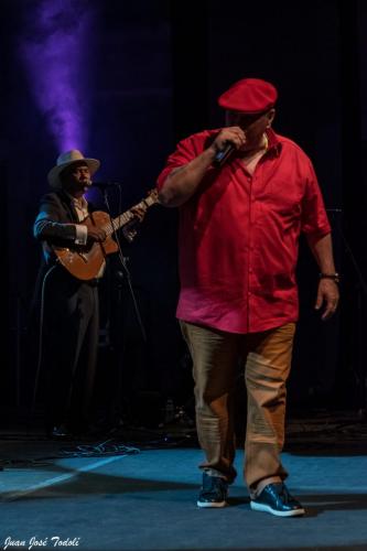 Polisònic Luís Frank y los Soneros de Verdad