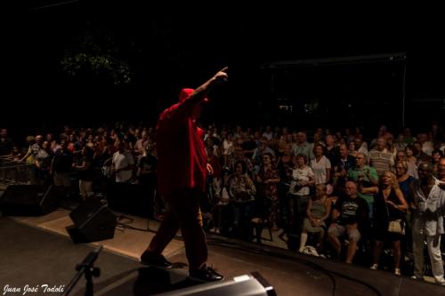 Polisònic Luís Frank y los Soneros de Verdad